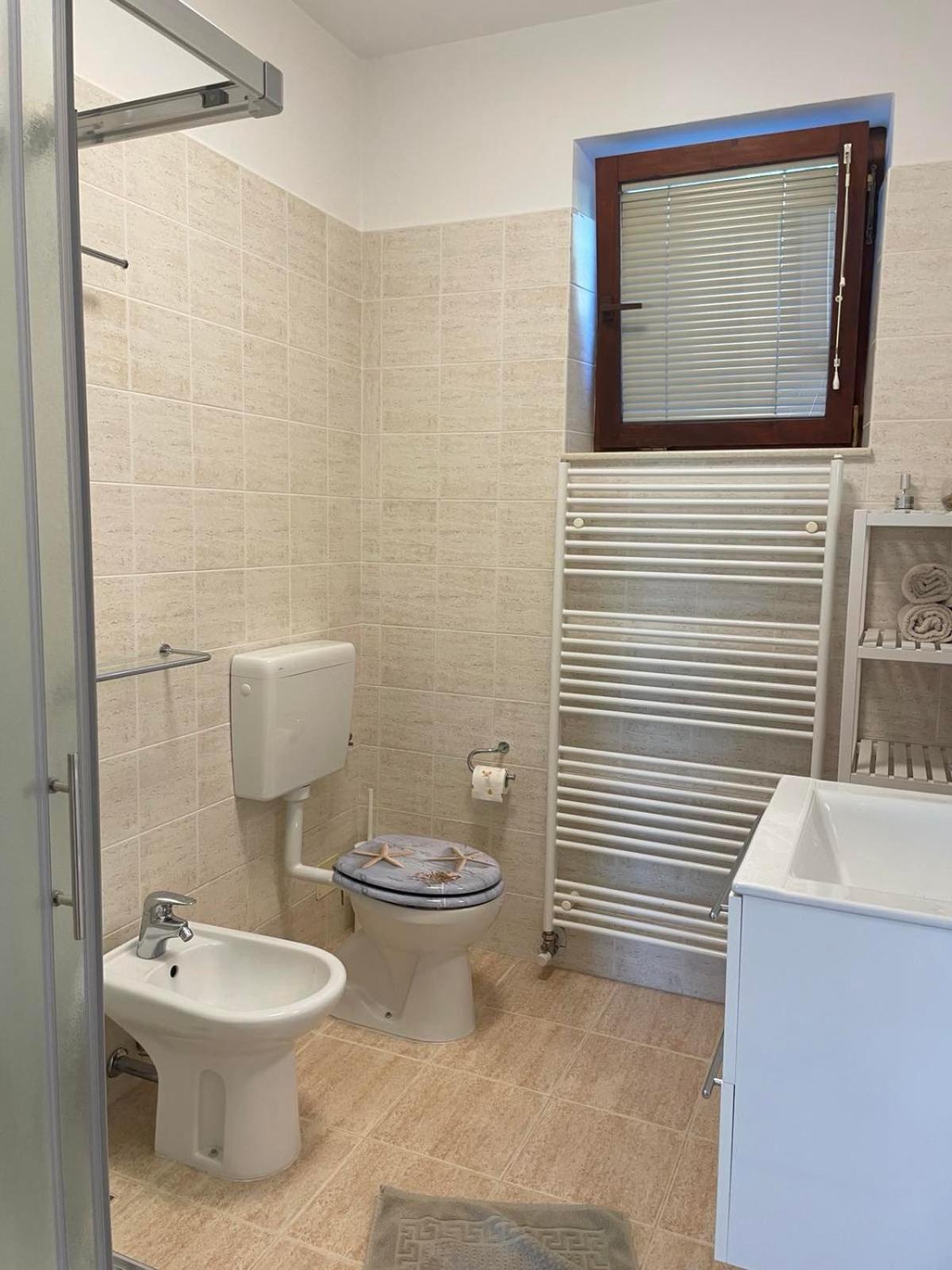 Olea Mar Apartma Pobegi Esterno foto